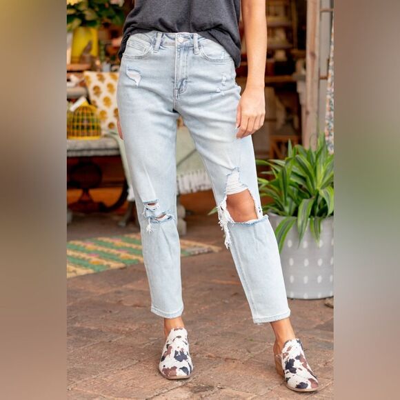 Vervet Millman Erika Mom Destressed Jeans In Medium Blue Wash Size 28 EUC - Picture 2 of 12